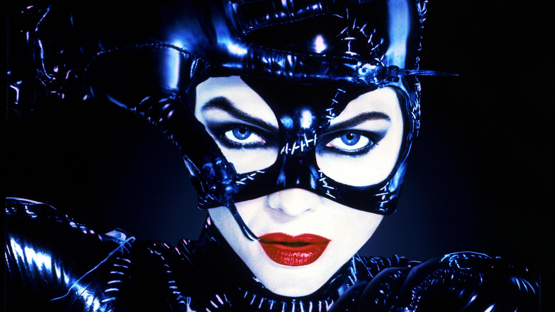 Why Michelle Pfeiffer S Catwoman Is The Real Hero Of Batman Returns