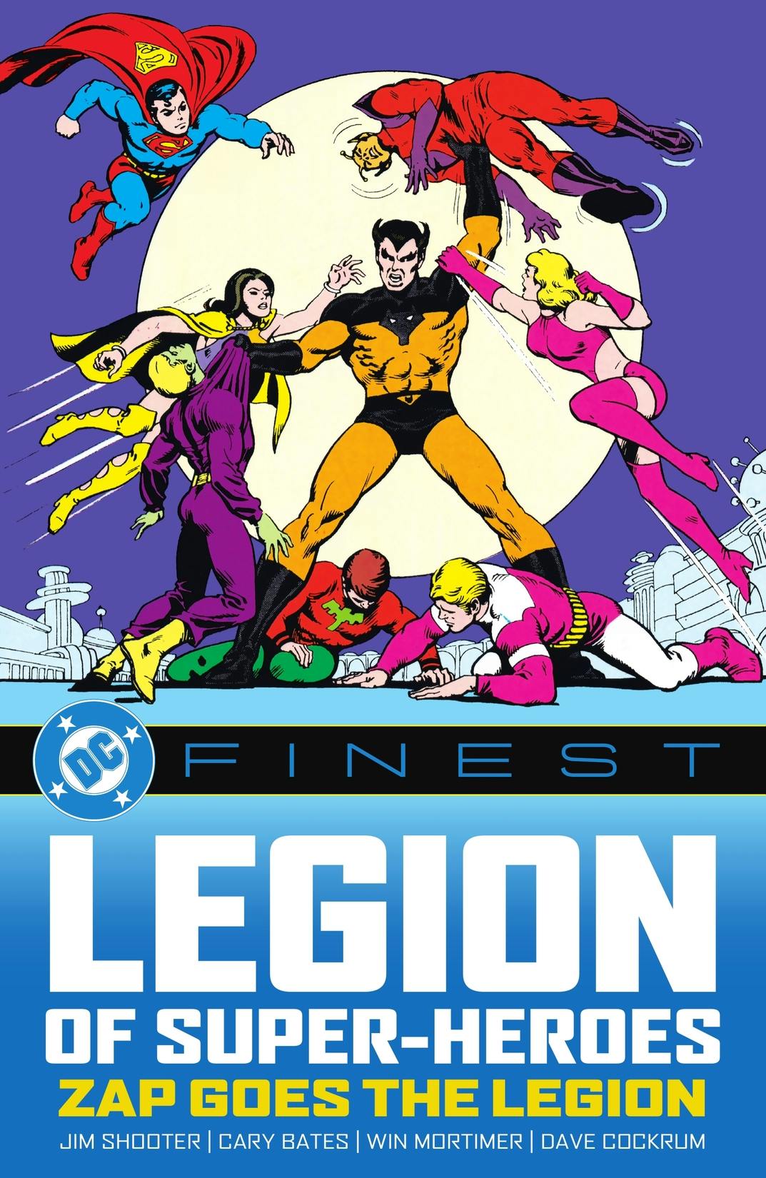 DC Finest: Legion of Super-Heroes: Zap Goes the Legion