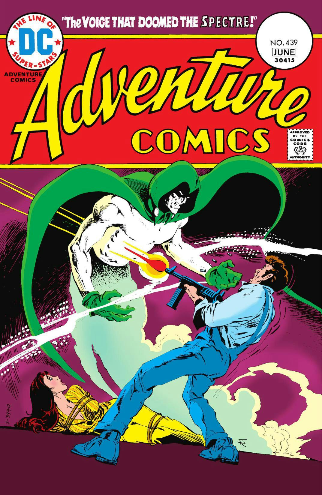 Adventure Comics (1938-) #439 preview images