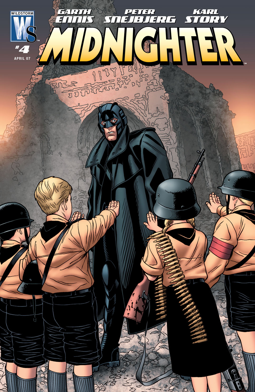 Midnighter (2006-) #4 preview images
