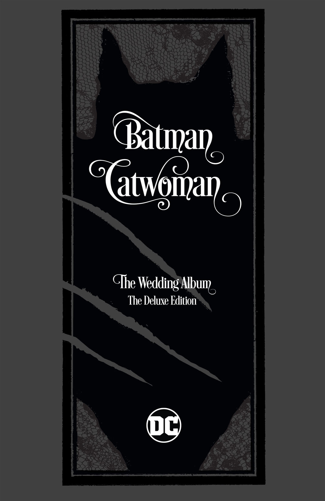 Batman/Catwoman: The Wedding Album - The Deluxe Edition preview images