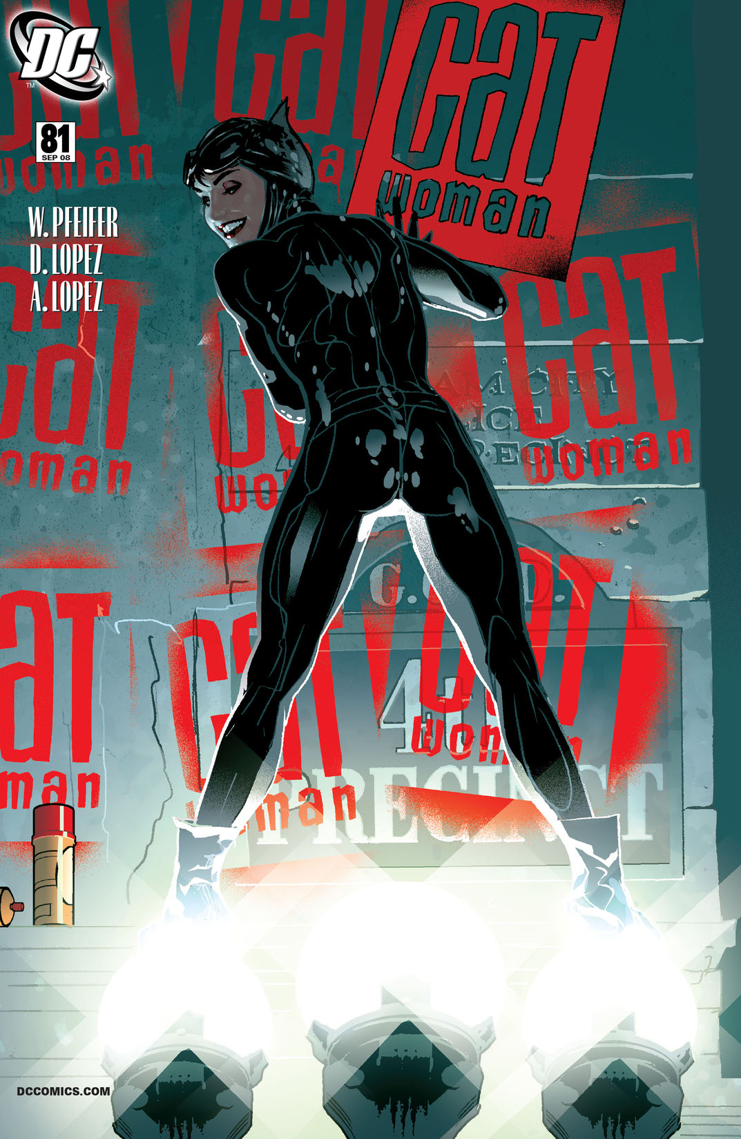 Catwoman (2001-) #81 preview images