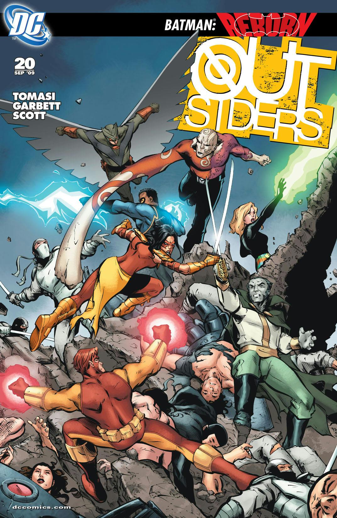 The Outsiders (2009-) #20 preview images